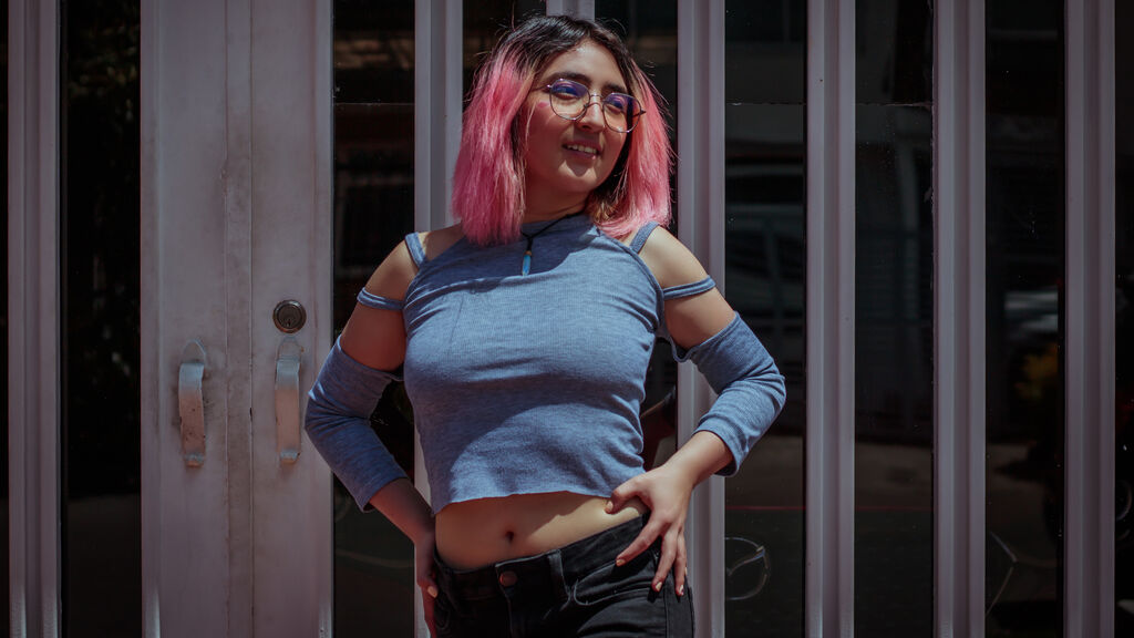  online at GirlsOfJasmin