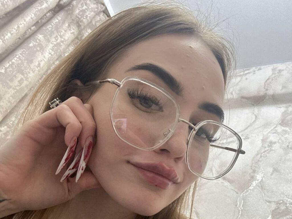 KeeleyAston Profile Image