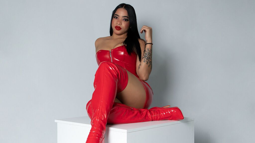 KarlaBellucci live cam model at LiveJasmin