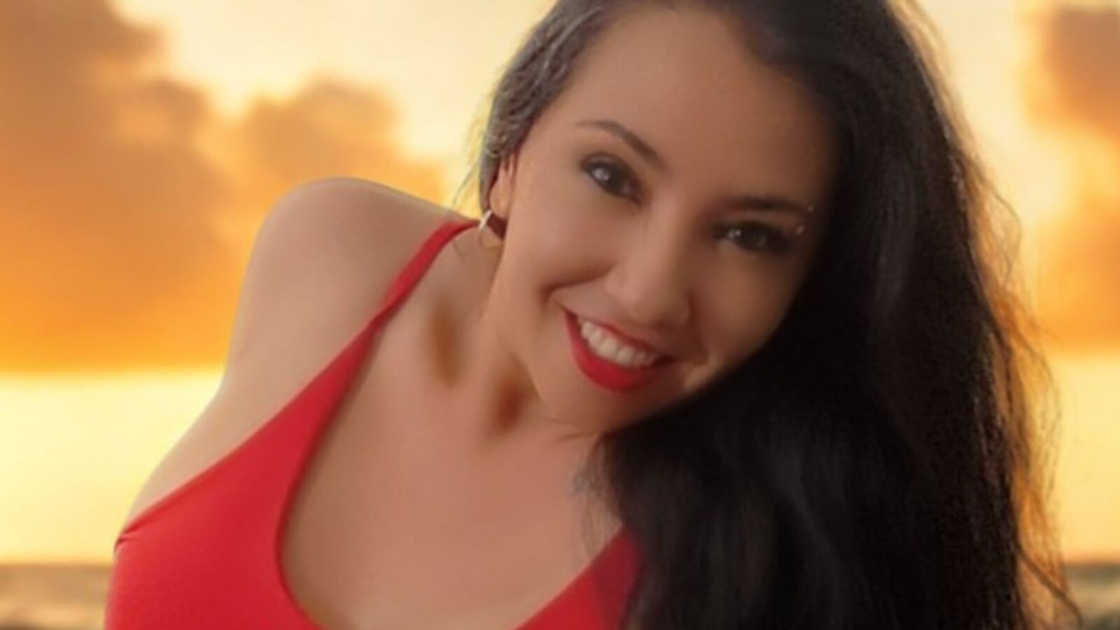 TaliaPe erotic portrait