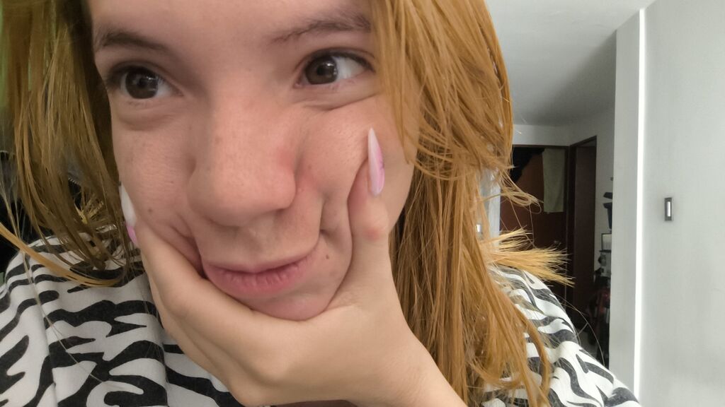 Profile and Statistics for DannaSpicy on LiveJasmin