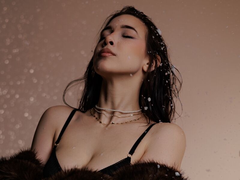 Live cam with RosalindaTopacio