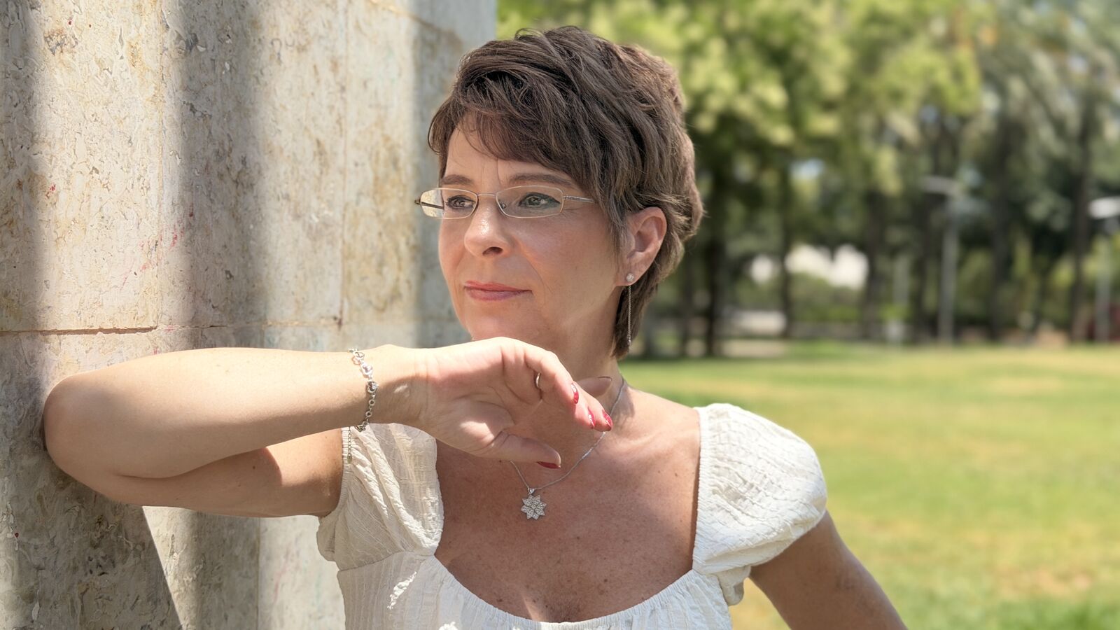 AngelaRossi erotic portrait