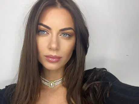 Chat with LexyStarshine