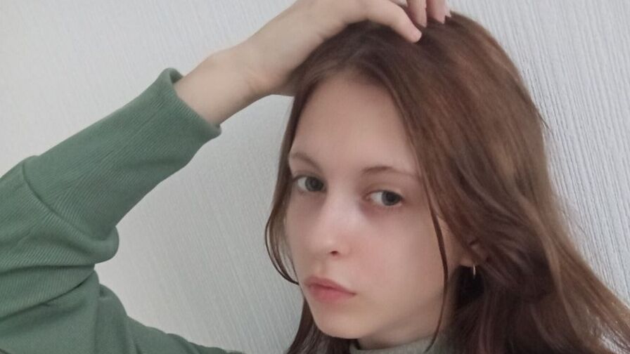 KylaLoynes's live cam