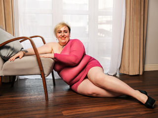 45 bbw white female blonde hair blue eyes MonikaLawn chat room