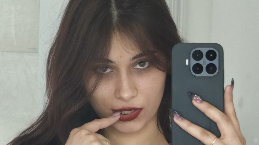 Engage with NovaleeBenson Live
