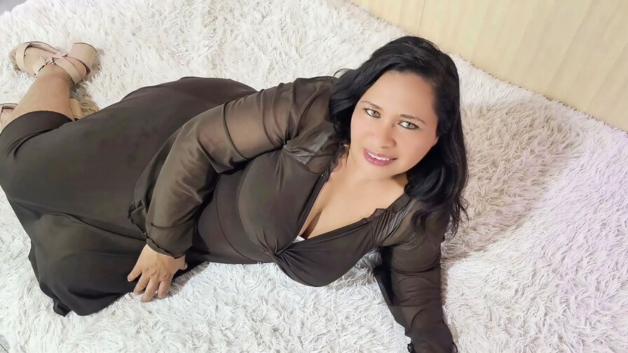 Watch JhoanaHernandez live on Sexyouup
