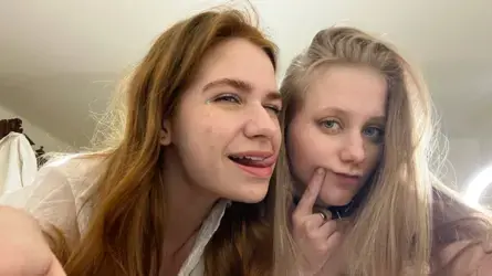 LizbethAndQueeni Chatraum