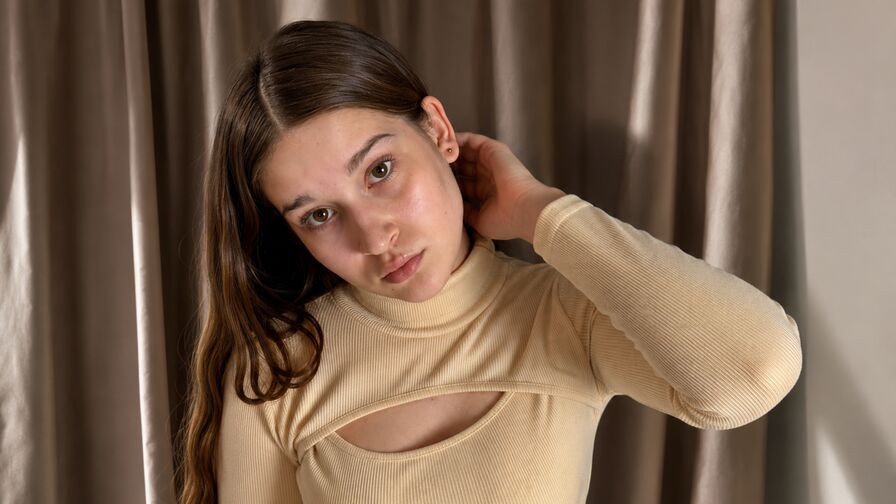 Watch RosseBeck live on Free Erotic Fantasy
