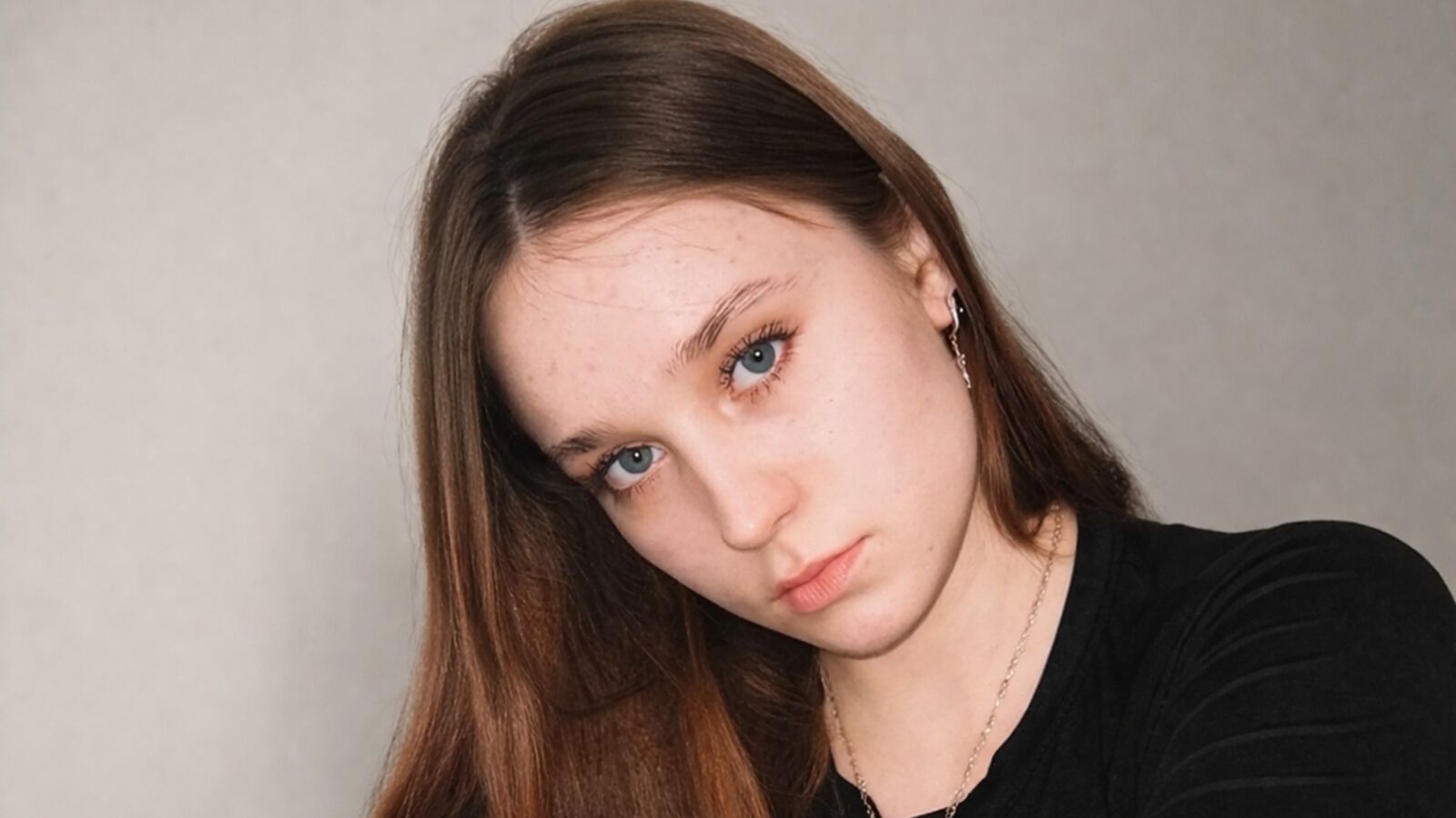 LottieKendal glamour portrait