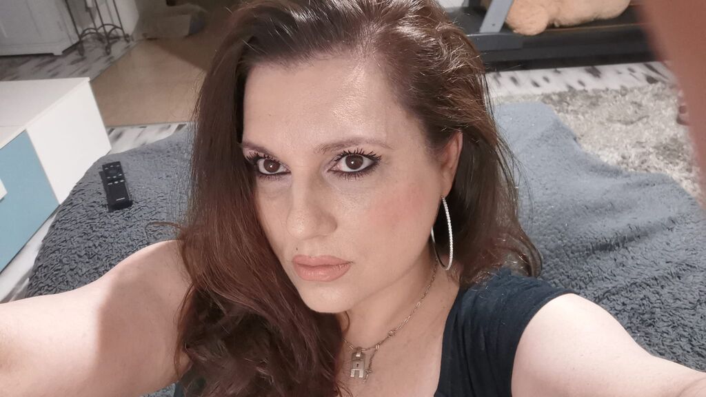 Sex chat gratuit in direct cu StellaGemella pe LiveJasmin