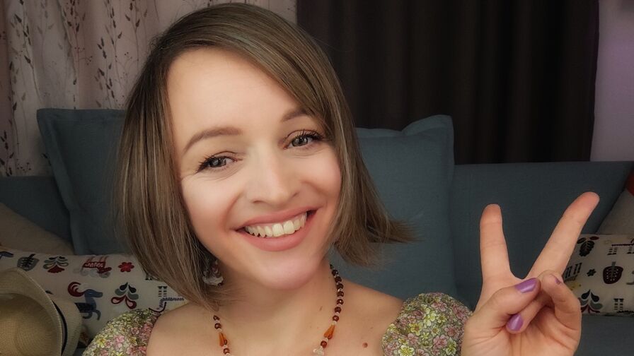 Watch MiaSouri live on Ultra Erotica