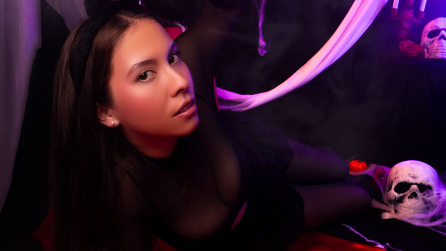 Watch ValentinaaRous live on Jasminedc