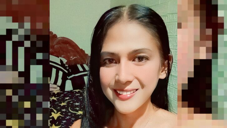 Mayie live webcam show