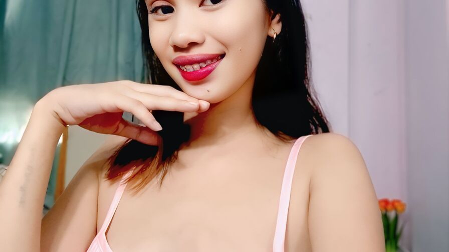 StellaQuinn's live cam