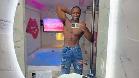 AnthonyRome Chatraum