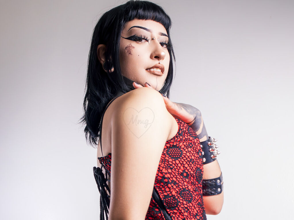 LaniAoki's Thumb Image