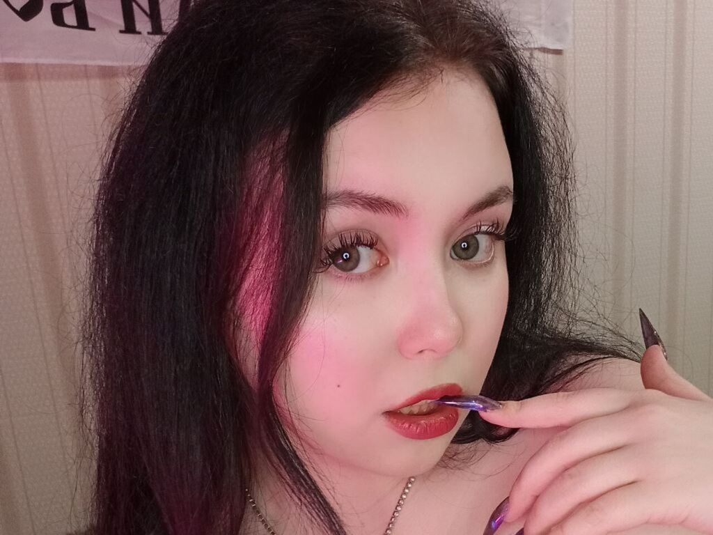 MaeAcors Nude