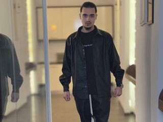 LeonardoMicah - LiveJasmin Teen Dirtytalk Piercing Boy 