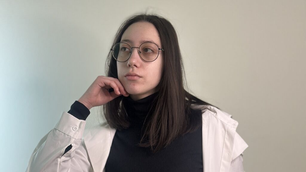 Watch BeckiKowalskay from LiveJasmin on GirlsOfJasmin