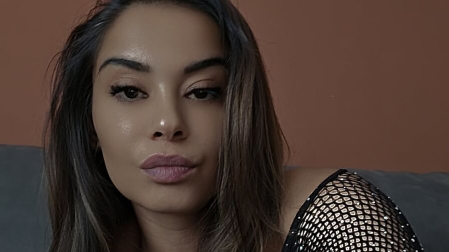 Live HD Nude Chat with StarNightt