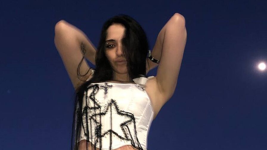 Watch MonicaLowes live on Cam Plug