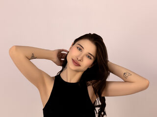 SonyaVibes]
