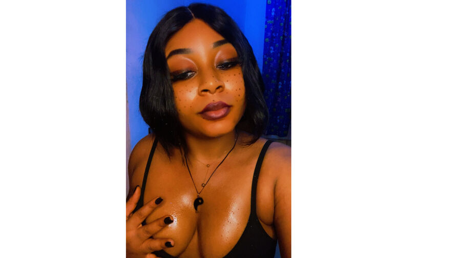 Watch GraceLucia live on DMS List
