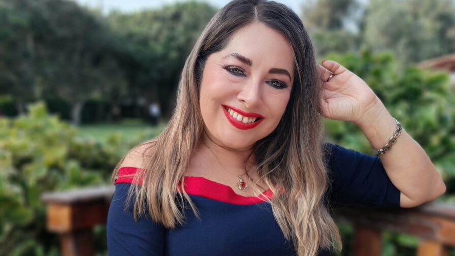 Watch JeanySalober live on Cuties