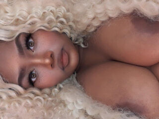 BarbieThiara live cam