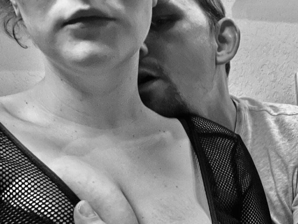 JaneAndTodd's live cam