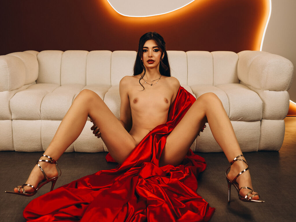  JulieRoyal chat room