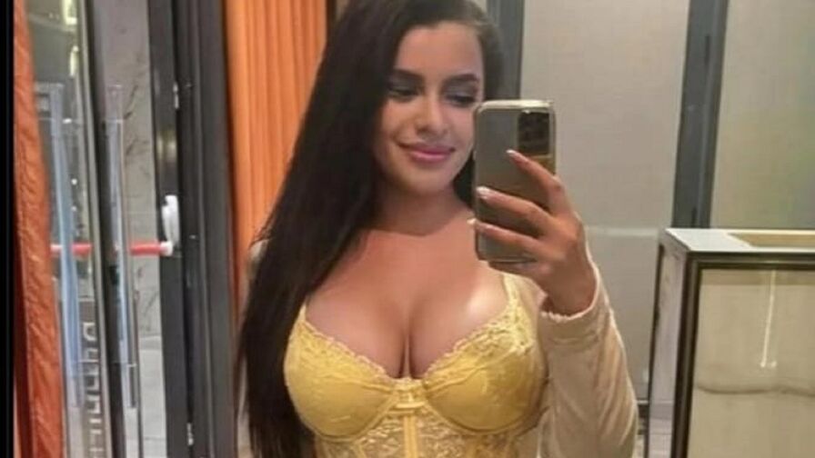 Record Nude JuliaHayss