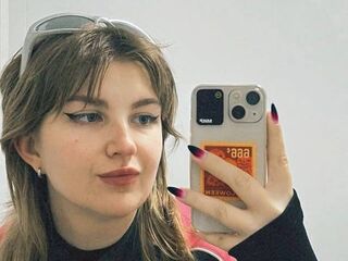 VIVO.webcam WandaSherman (20) girl with normal breasts