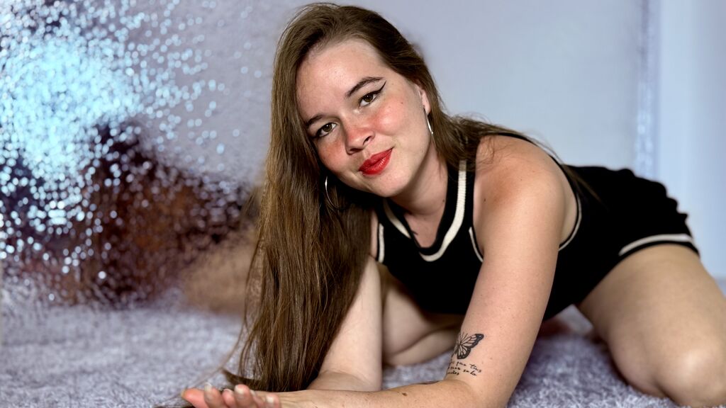MileyLaurent live cam model at LiveJasmin