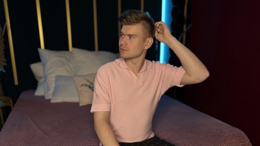 Watch WalterFry live on Amateur Porn