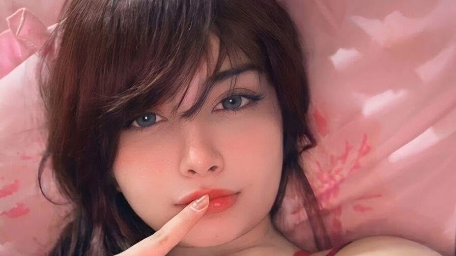 Watch AyraNyx live on Sexyouup