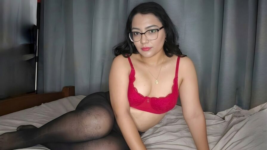 Watch CharlotteValent live on Free Erotic Fantasy