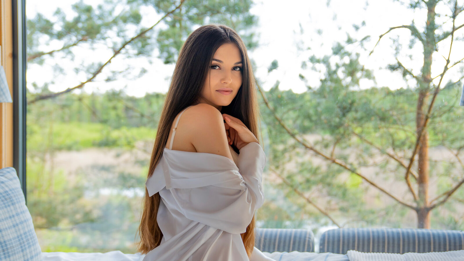 JessicaRewan erotic portrait