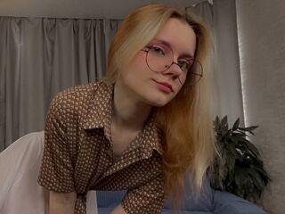 BrittGreenhouse Live Cam Model