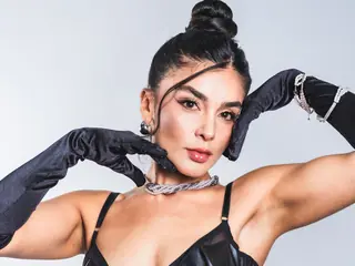 Show privé avec HollyAllington