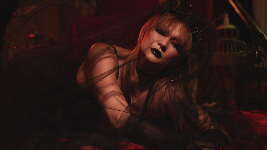 Watch VictoriaSton live on Free Erotic Fantasy