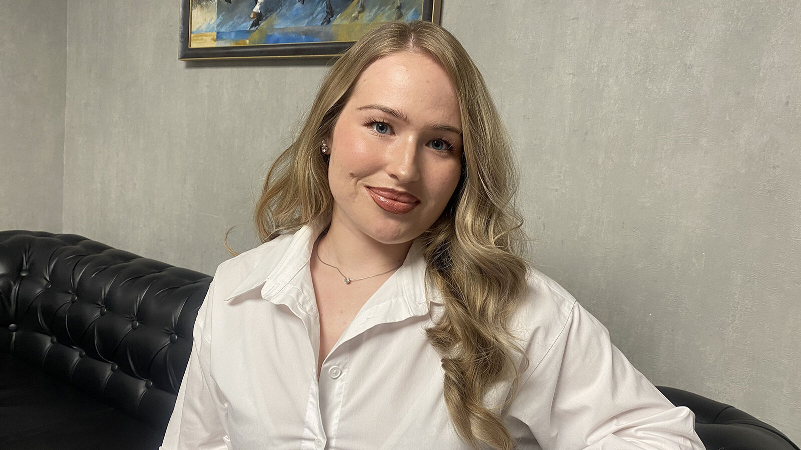 EllenHans erotic portrait