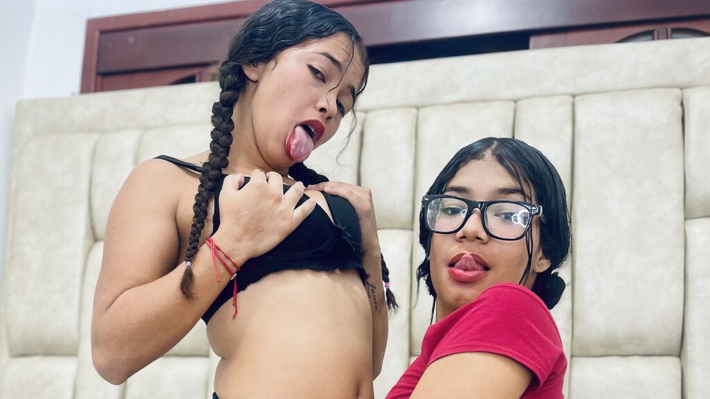 LailaAndTammy Live Jasmin Webcam Mode