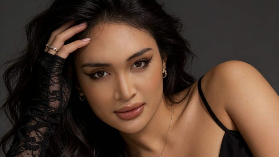 Watch LeonorSilva live on Jasminedc