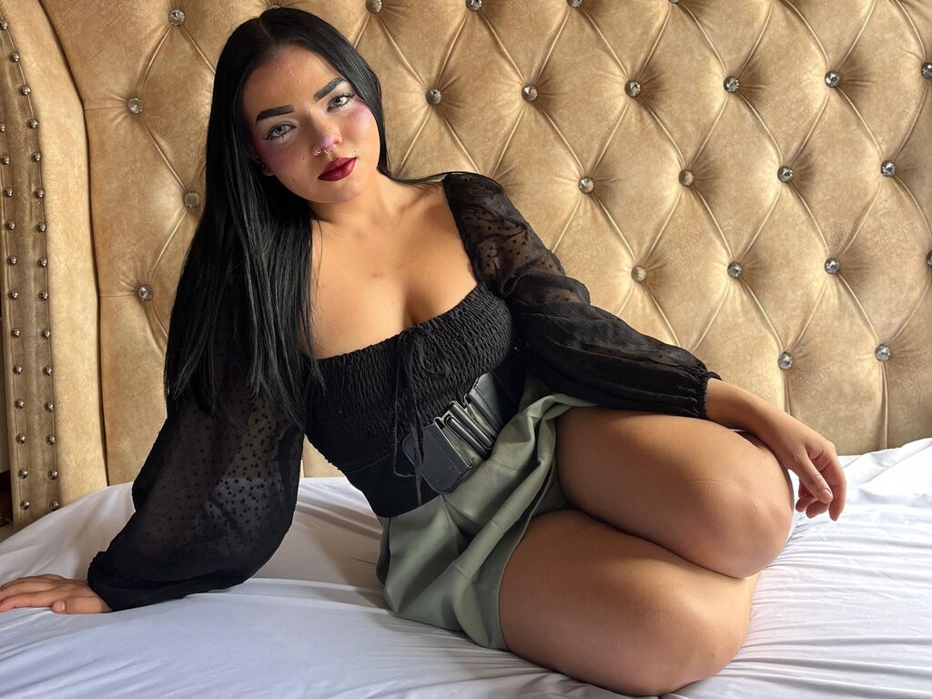EvitaWein from Web Night Cam