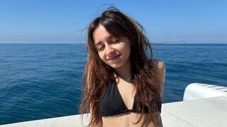 Free Nude AinsleyAle