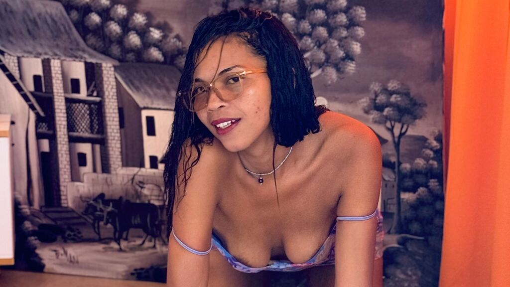 KassiNella live cam model at LiveJasmin