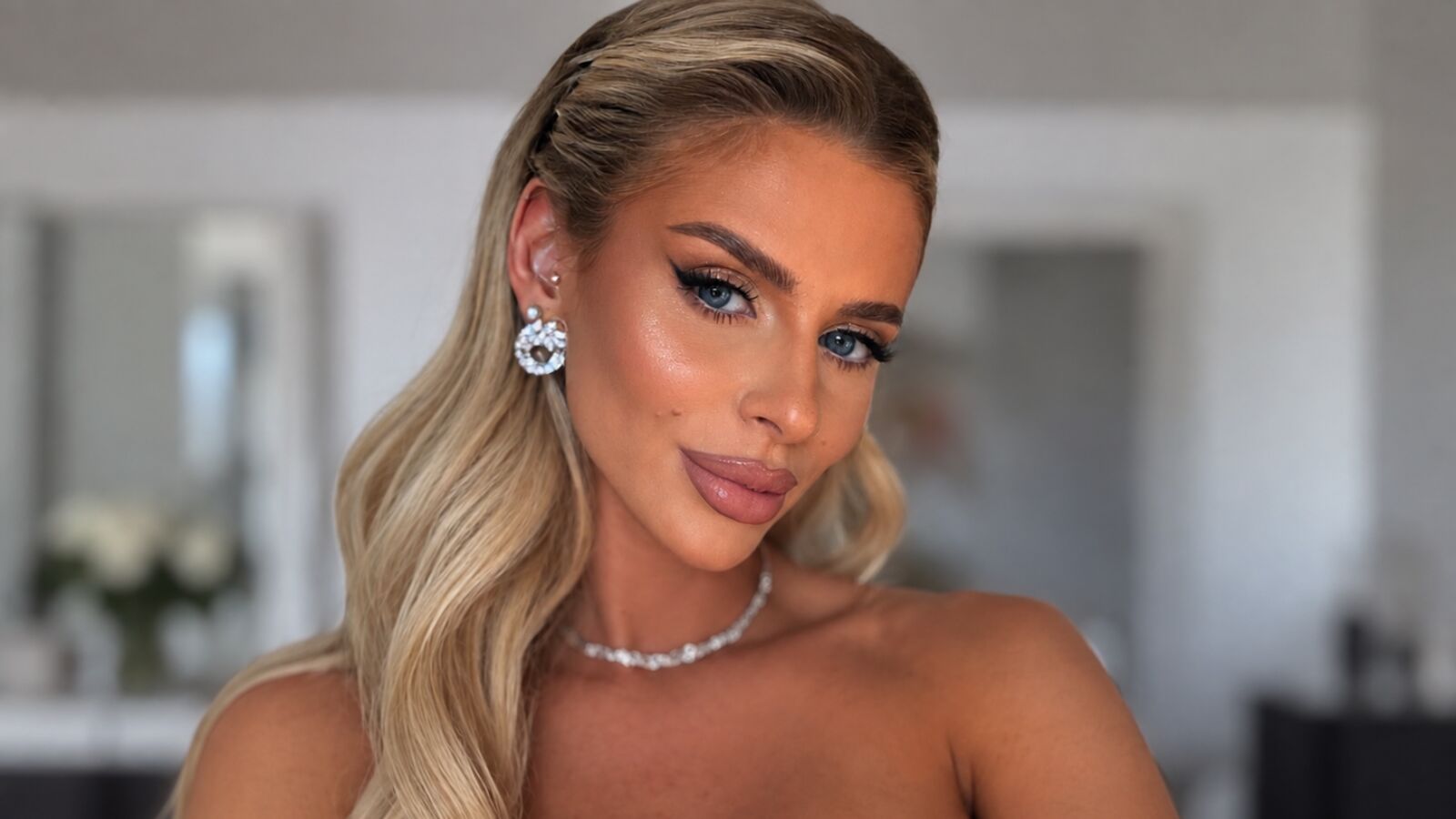 Josephine glamour portrait